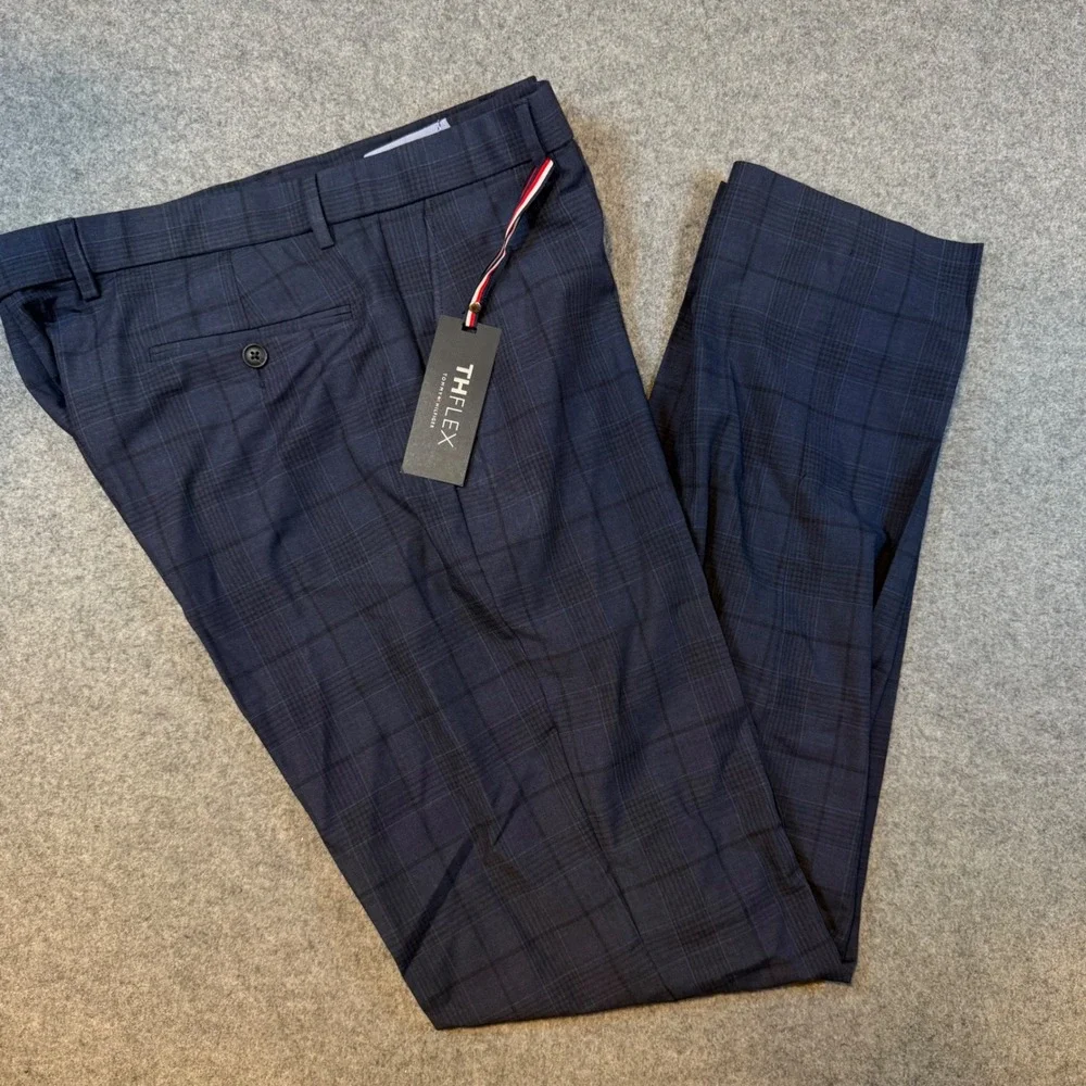 Tommy Hilfiger TH Flex Tate-TH Blue Plaid Dress Pants Men 36W x 34L TTEAPH6A0382